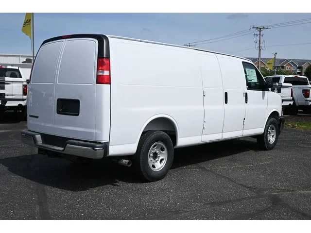 Nuevos CHEVROLET EXPRESS 2500 à Estados chez autogozo