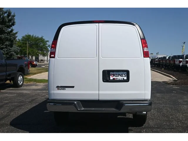 Nuevos CHEVROLET EXPRESS 3500 à Estados chez autogozo