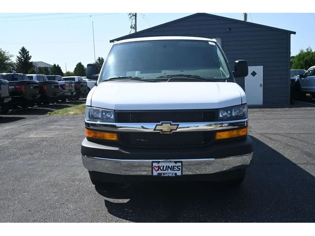 Nuevos CHEVROLET EXPRESS 3500 à Estados chez autogozo