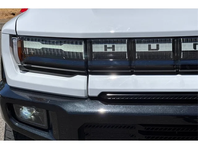 SEMINUEVOS GMC Hummer EV SUV at ELK GROVE in Elk Grove Buick GMC