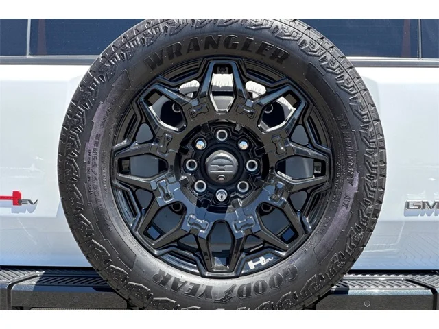 SEMINUEVOS GMC Hummer EV SUV at ELK GROVE in Elk Grove Buick GMC