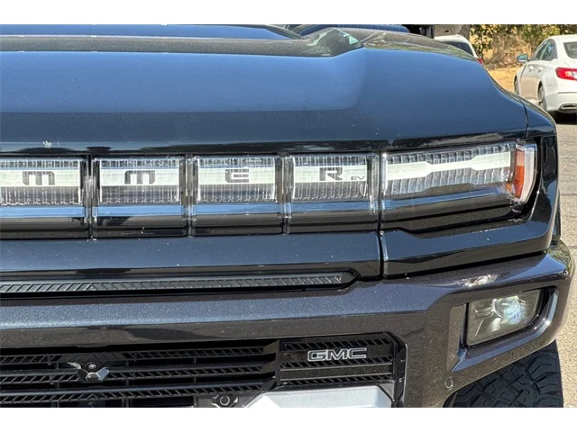 SEMINUEVOS GMC Hummer EV SUV at ELK GROVE in Elk Grove Buick GMC