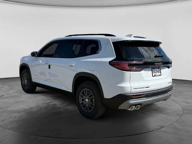 Nuevos GMC ACADIA à Estados chez autogozo