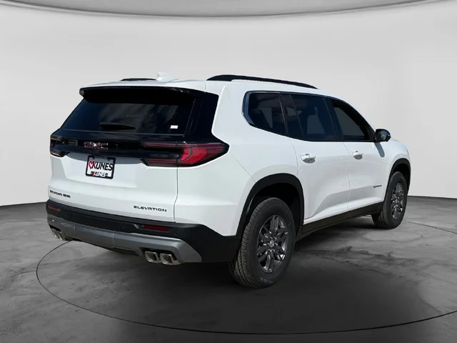 Nuevos GMC ACADIA à Estados chez autogozo
