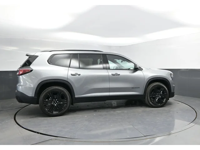 Nuevos GMC ACADIA à Estados chez autogozo