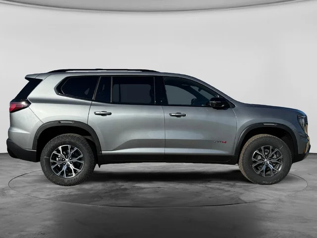 Nuevos GMC ACADIA à Estados chez autogozo