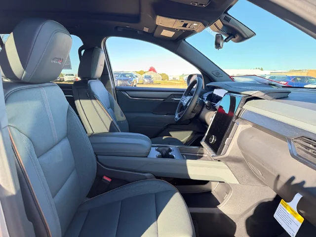 Nuevos GMC ACADIA à Estados chez autogozo