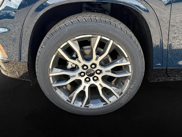 Nuevos GMC ACADIA à Estados chez autogozo