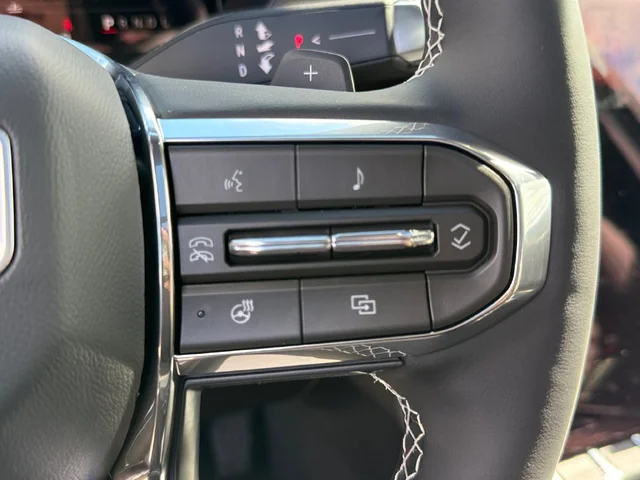 Nuevos GMC ACADIA à Estados chez autogozo