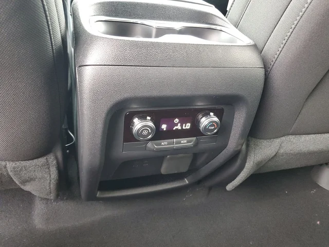 Nuevos GMC ACADIA à Estados chez autogozo
