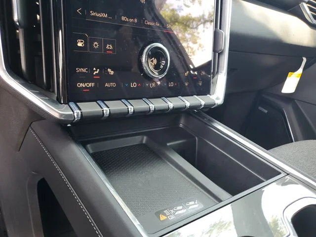 Nuevos GMC ACADIA à Estados chez autogozo
