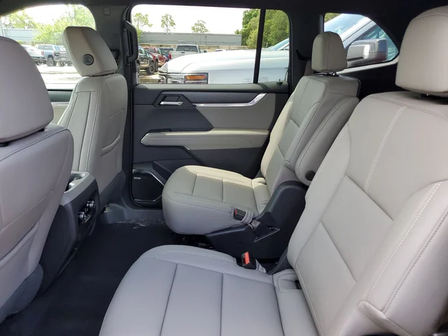 Nuevos GMC ACADIA à Estados chez autogozo