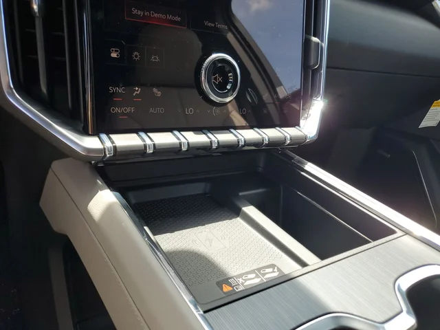Nuevos GMC ACADIA à Estados chez autogozo