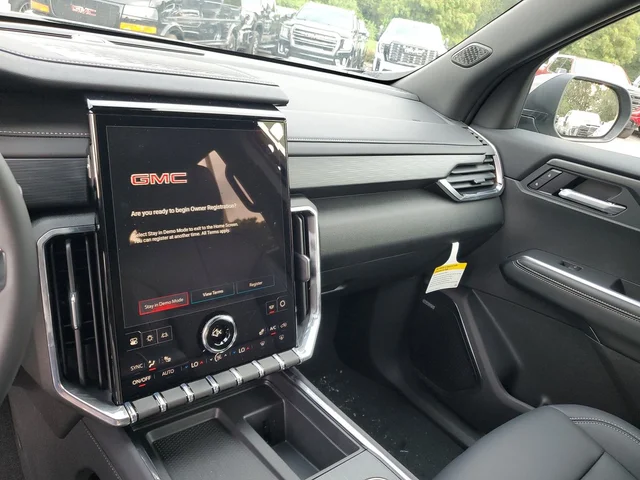 Nuevos GMC ACADIA à Estados chez autogozo