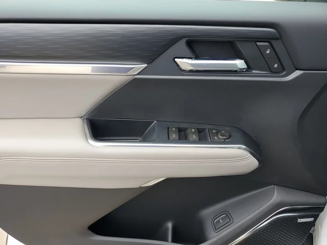Nuevos GMC ACADIA à Estados chez autogozo