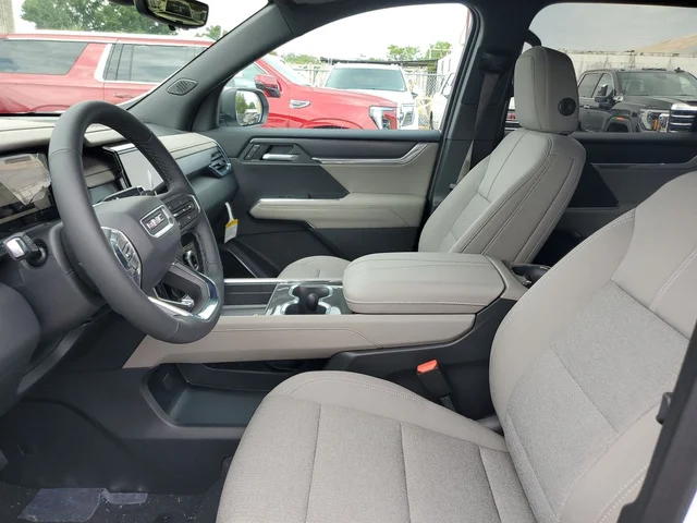 Nuevos GMC ACADIA à Estados chez autogozo