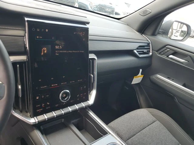 Nuevos GMC ACADIA à Estados chez autogozo