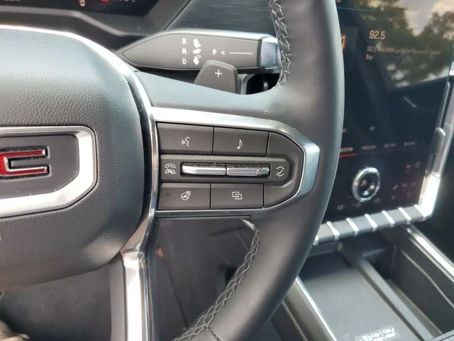 Nuevos GMC ACADIA à Estados chez autogozo