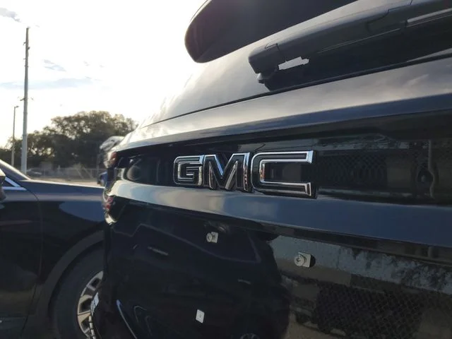 Nuevos GMC ACADIA à Estados chez autogozo