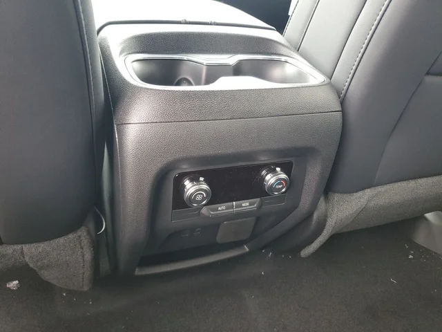 Nuevos GMC ACADIA à Estados chez autogozo