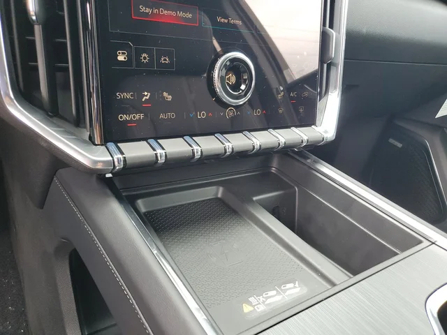 Nuevos GMC ACADIA à Estados chez autogozo