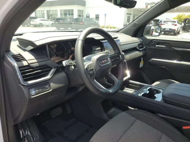Nuevos GMC ACADIA à Estados chez autogozo