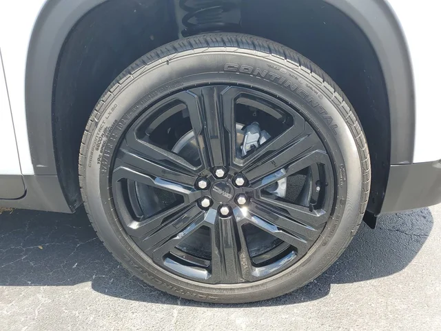 Nuevos GMC ACADIA à Estados chez autogozo