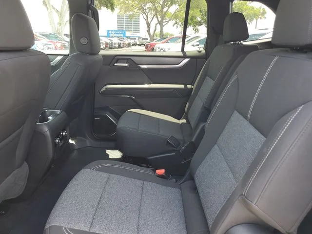 Nuevos GMC ACADIA à Estados chez autogozo
