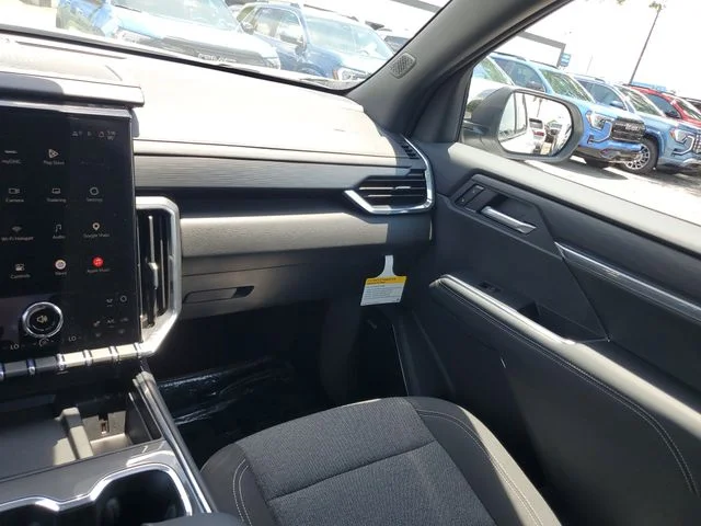 Nuevos GMC ACADIA à Estados chez autogozo