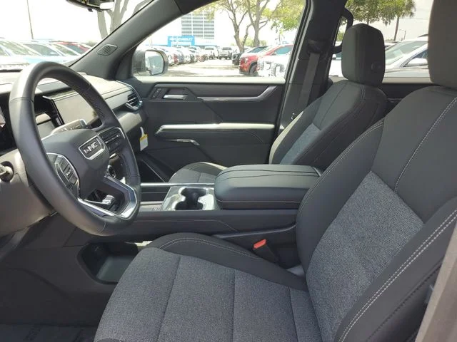 Nuevos GMC ACADIA à Estados chez autogozo