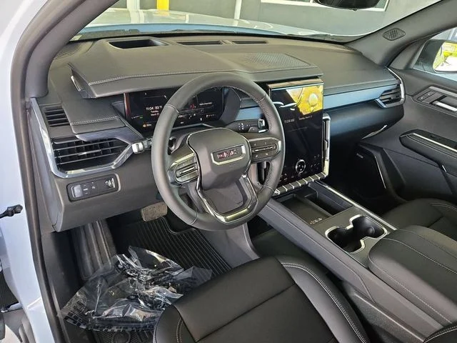 Nuevos GMC ACADIA à Estados chez autogozo