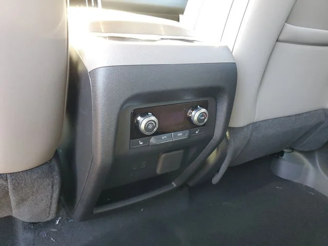 Nuevos GMC ACADIA à Estados chez autogozo
