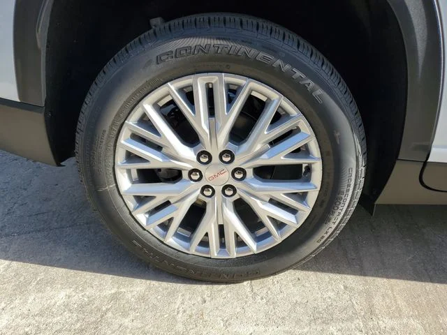 Nuevos GMC ACADIA à Estados chez autogozo