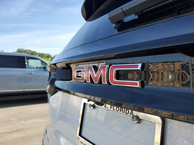 Nuevos GMC ACADIA à Estados chez autogozo