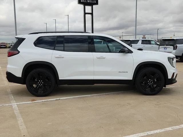 Nuevos GMC ACADIA à Estados chez autogozo