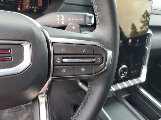 Nuevos GMC ACADIA à Estados chez autogozo