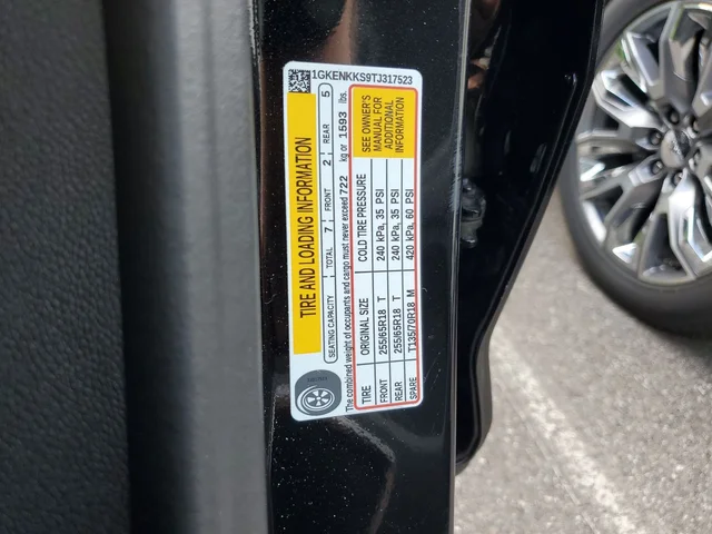 Nuevos GMC ACADIA à Estados chez autogozo