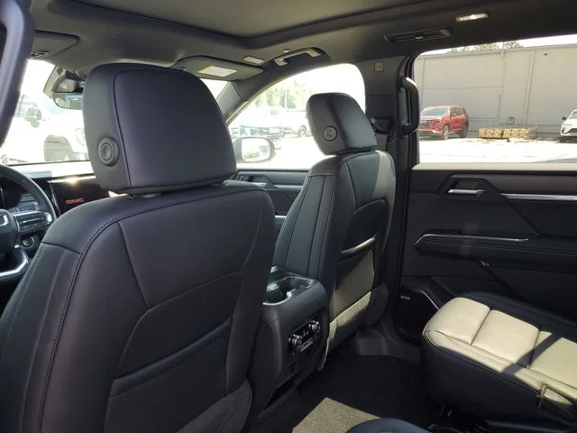 Nuevos GMC ACADIA à Estados chez autogozo