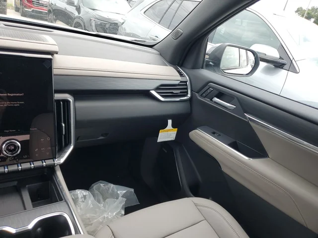 Nuevos GMC ACADIA à Estados chez autogozo