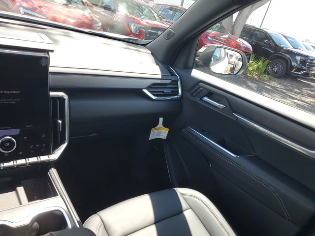 Nuevos GMC ACADIA à Estados chez autogozo