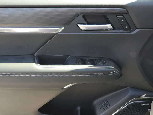 Nuevos GMC ACADIA à Estados chez autogozo
