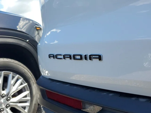 Nuevos GMC ACADIA à Estados chez autogozo