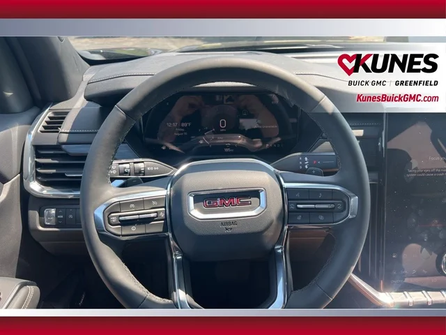 Nuevos GMC ACADIA à Estados chez autogozo