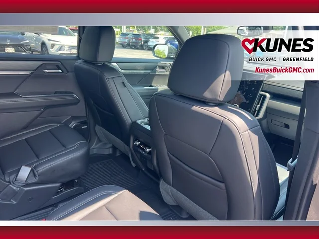 Nuevos GMC ACADIA à Estados chez autogozo