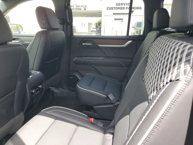 Nuevos GMC ACADIA à Estados chez autogozo