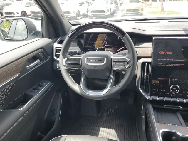 Nuevos GMC ACADIA à Estados chez autogozo