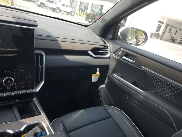 Nuevos GMC ACADIA à Estados chez autogozo