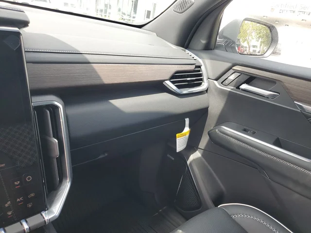 Nuevos GMC ACADIA à Estados chez autogozo