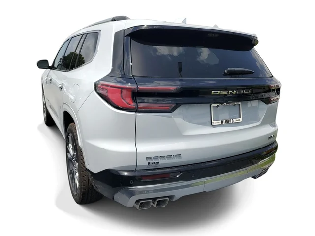 Nuevos GMC ACADIA à Estados chez autogozo