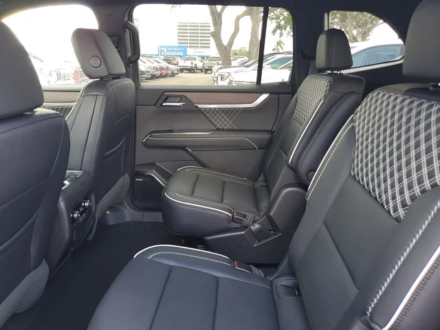 Nuevos GMC ACADIA à Estados chez autogozo